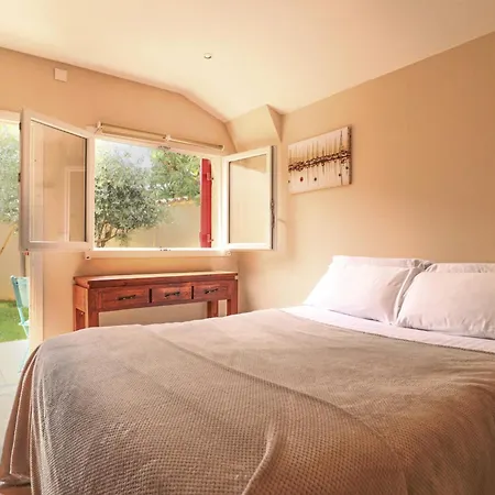 Charming With Jacuzzi At 200m From Beaches Βίλα Αντίμπ