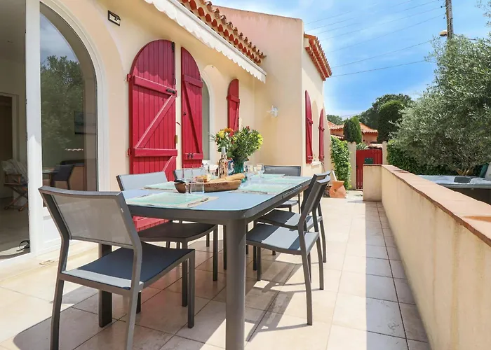 Charming With Jacuzzi At 200m From Beaches *